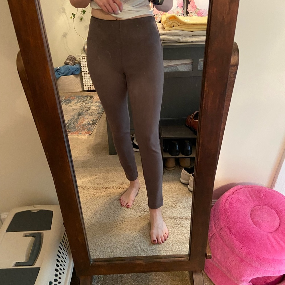 EUC Taupe Ann Taylor Suede Leggings